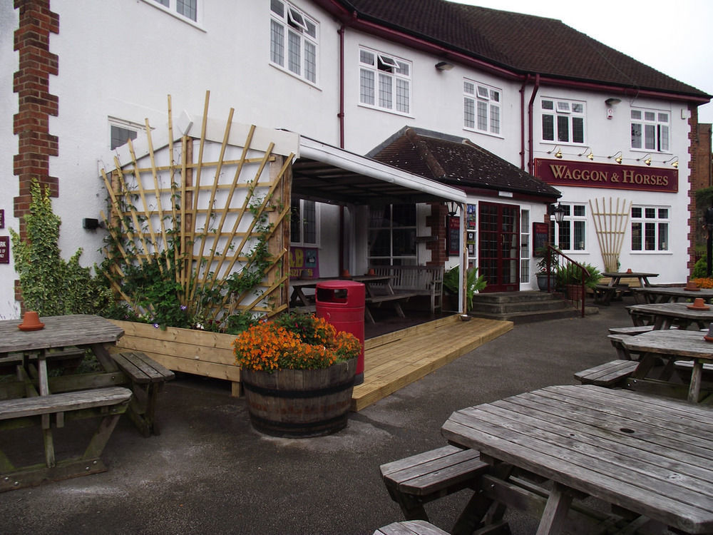 The Waggon And Horses Hotell Great Yeldham Exteriör bild